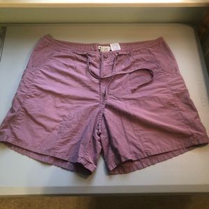 Columbia lavender draw string zip fly snap closure shorts XL extra large.  C